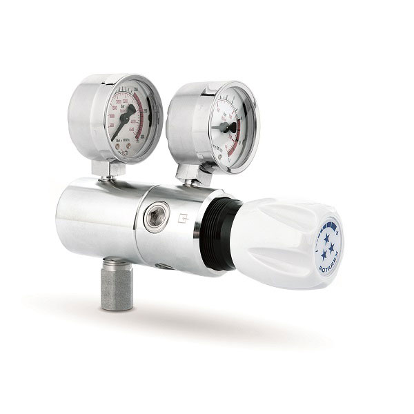 Piston/Bellow dual stage high pressure regulator - D230 Piston/Bellow dual stage high pressure regulator - D230